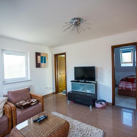 Marilyn Apartman Gyenesdias Luaran gambar