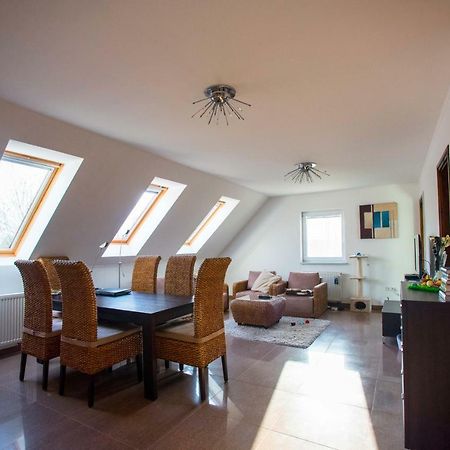 Marilyn Apartman Gyenesdias Luaran gambar